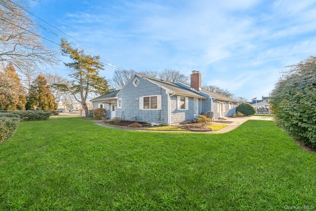 281 Richmond Avenue, Amityville, NY 11701