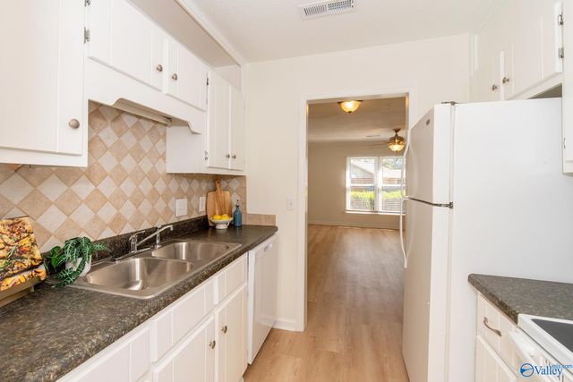 8138 Oldfield Road SW 8D, Huntsville, AL 35802