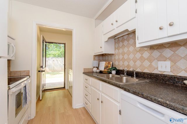 8138 Oldfield Road SW 8D, Huntsville, AL 35802