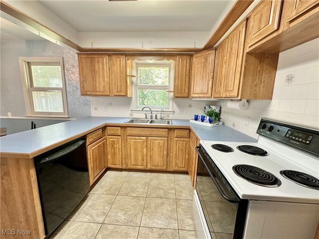 779 Atwood Drive, Tallmadge, OH 44278