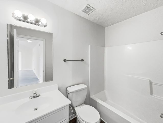 1596 Rock Springs Midland Rd, Christiana, TN 37037