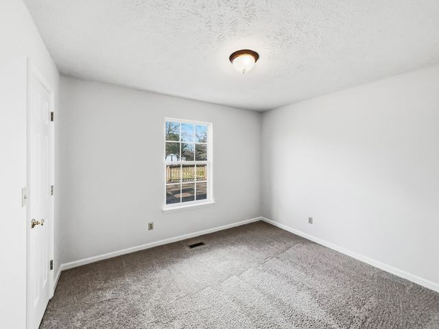 1596 Rock Springs Midland Rd, Christiana, TN 37037