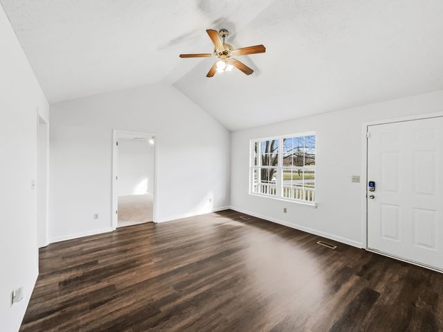 1596 Rock Springs Midland Rd, Christiana, TN 37037