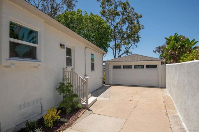4630 Norma, San Diego, CA 92115