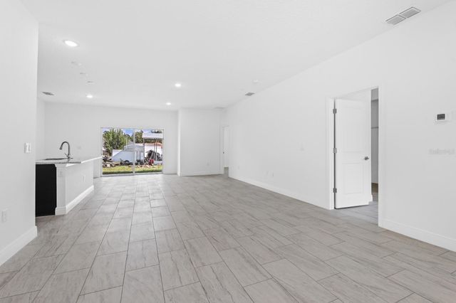 1575 W LAMPLIGHTER STREET, Citrus Springs, FL 34434