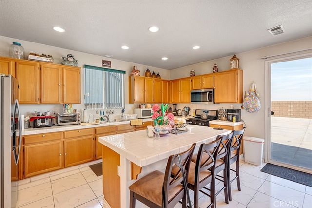 11036 Windcrest Court, Adelanto, CA 92301