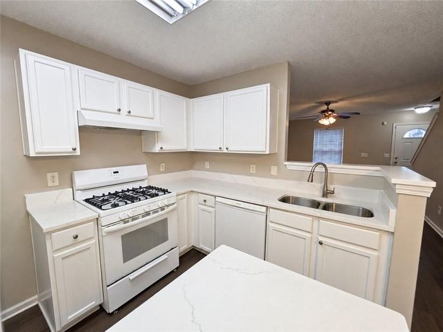 3389 Sable Chase Lane, South Fulton, GA 30349