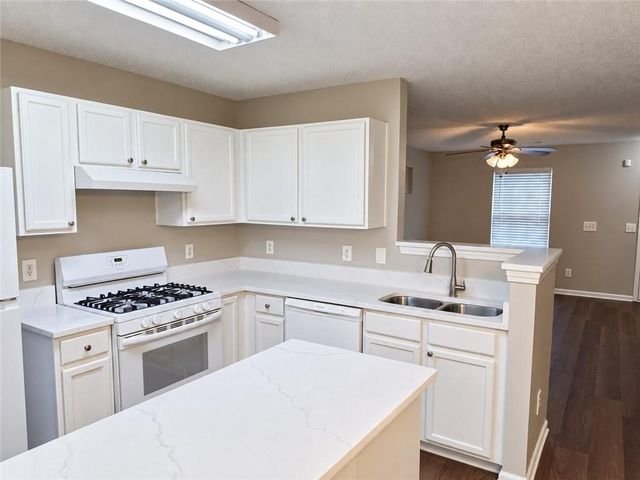 3389 Sable Chase Lane, South Fulton, GA 30349