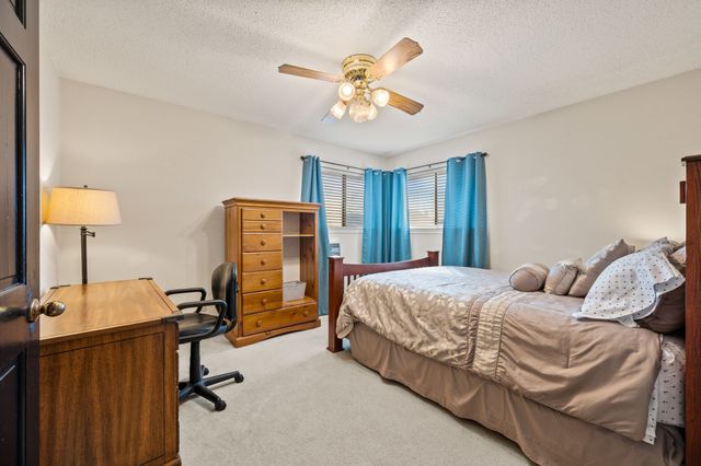 3528 Meadowside Drive, Bedford, TX 76021