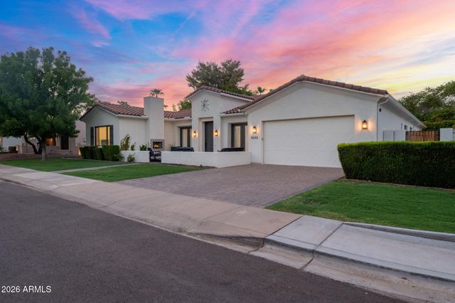 8032 E DEL LATON Drive, Scottsdale, AZ 85258