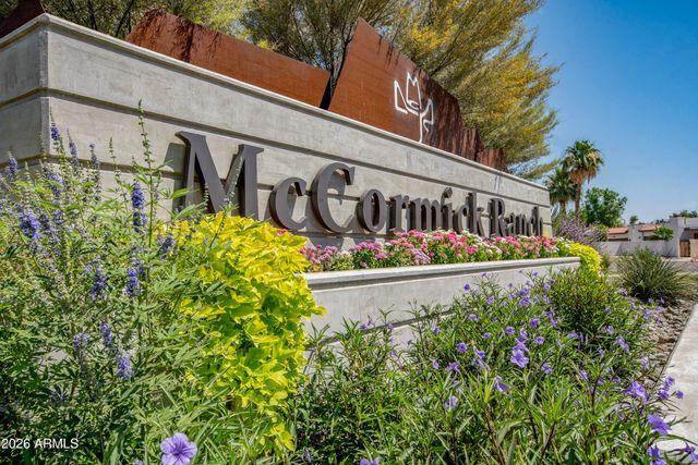 8032 E DEL LATON Drive, Scottsdale, AZ 85258