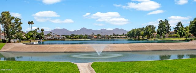 8032 E DEL LATON Drive, Scottsdale, AZ 85258