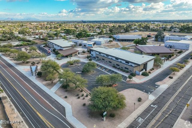 8032 E DEL LATON Drive, Scottsdale, AZ 85258