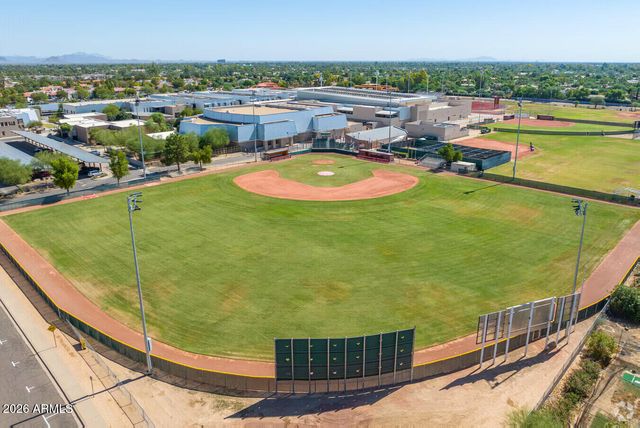 8032 E DEL LATON Drive, Scottsdale, AZ 85258