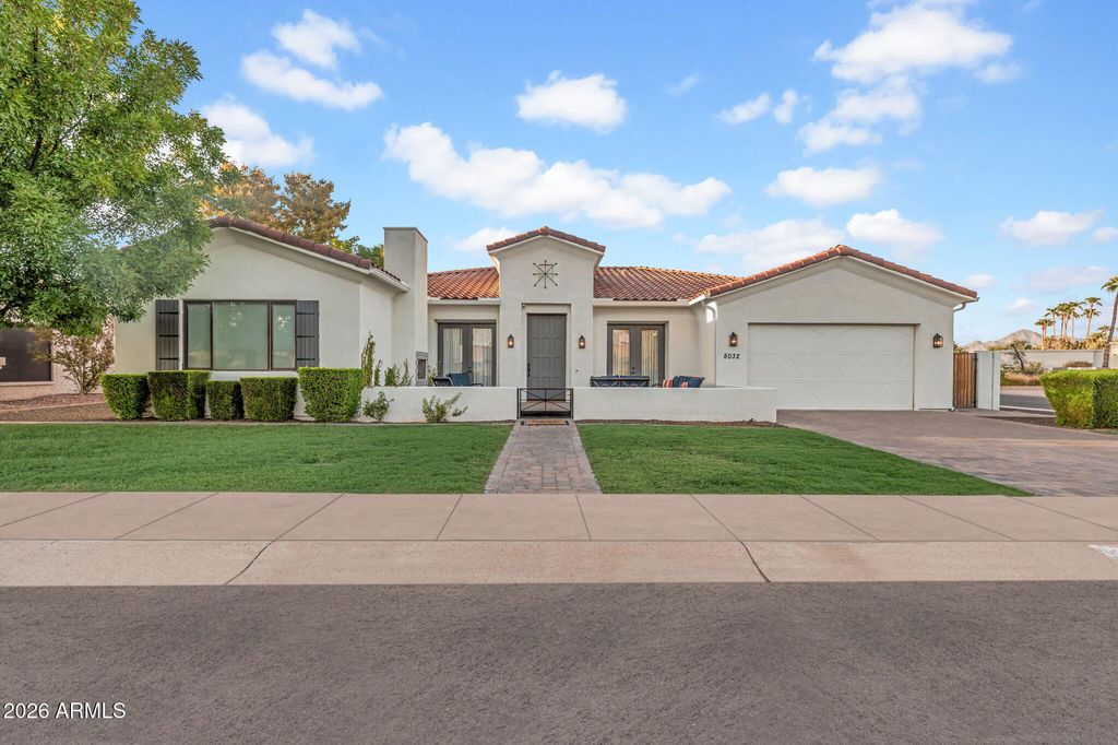 8032 E DEL LATON Drive, Scottsdale, AZ 85258 — exterior