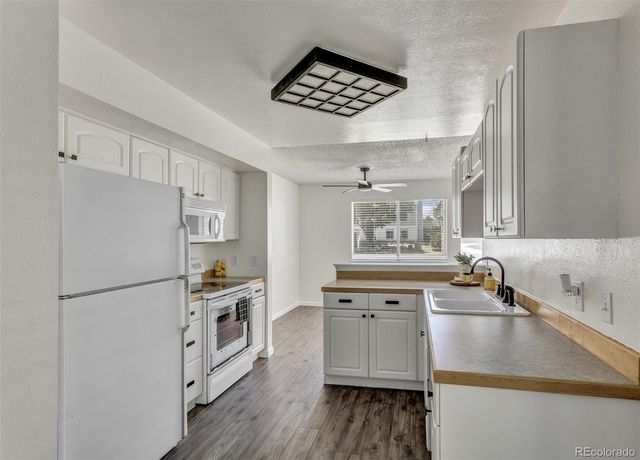 6333 Zang Court B, Arvada, CO 80004