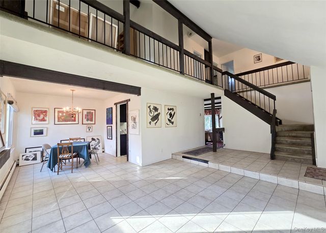 48 Glenmere Lane, Coram, NY 11727