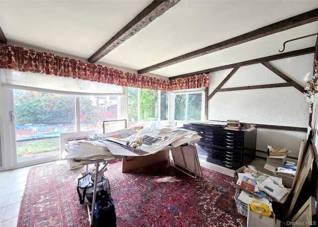 48 Glenmere Lane, Coram, NY 11727