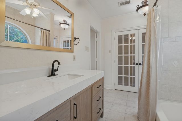 6324 Velasco Avenue, Dallas, TX 75214