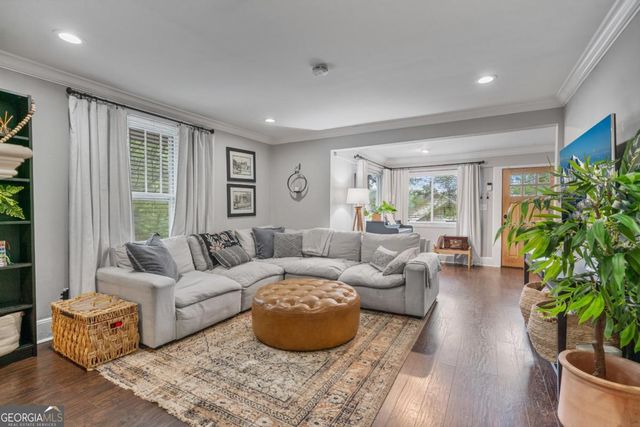 2152 Forrest Place NW, Atlanta, GA 30318