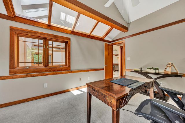 1560 Lee LN, Fincastle, VA 24090