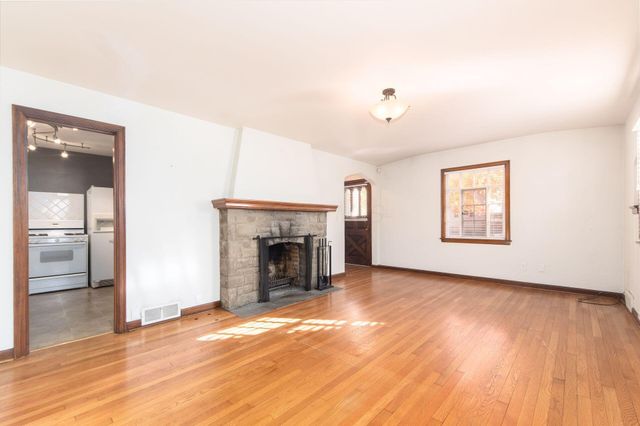 4415 Aldrich Place, Columbus, OH 43214