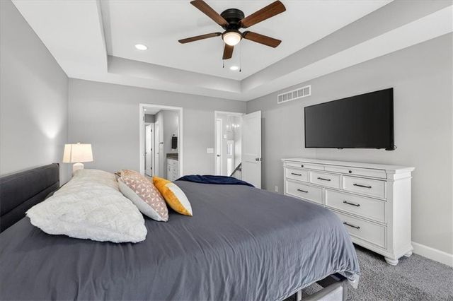 1486 N 162nd Court, Basehor, KS 66007