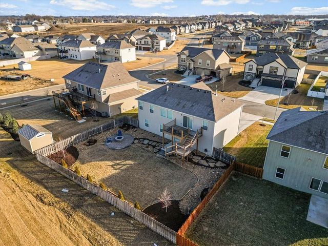 1486 N 162nd Court, Basehor, KS 66007