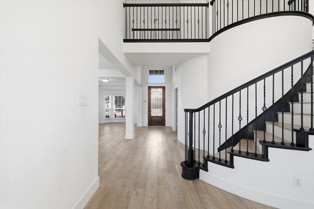 11813 Smithton Avenue, Mckinney, TX 75071