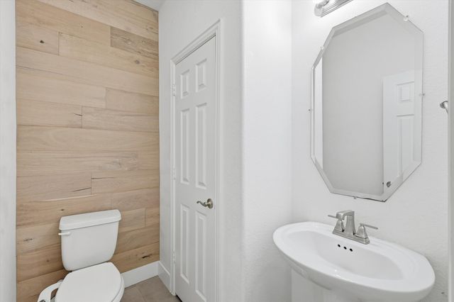 11813 Smithton Avenue, Mckinney, TX 75071