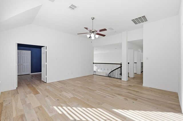 11813 Smithton Avenue, Mckinney, TX 75071