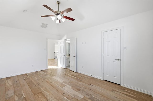 11813 Smithton Avenue, Mckinney, TX 75071