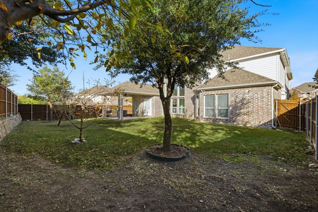 11813 Smithton Avenue, Mckinney, TX 75071