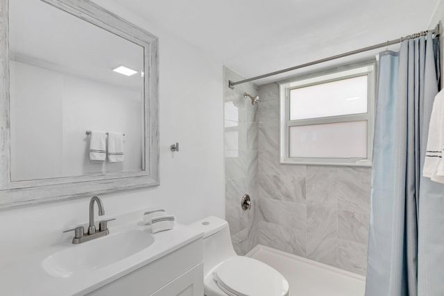 229 Chatham K, West Palm Beach, FL 33417