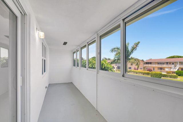 229 Chatham K, West Palm Beach, FL 33417