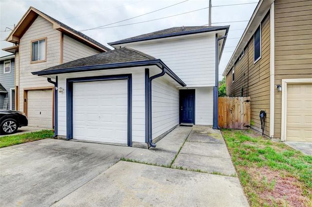 1214 Cleveland Street, Houston, TX 77019