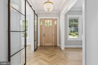 6610 QUINTEN ST, Falls Church, VA 22043