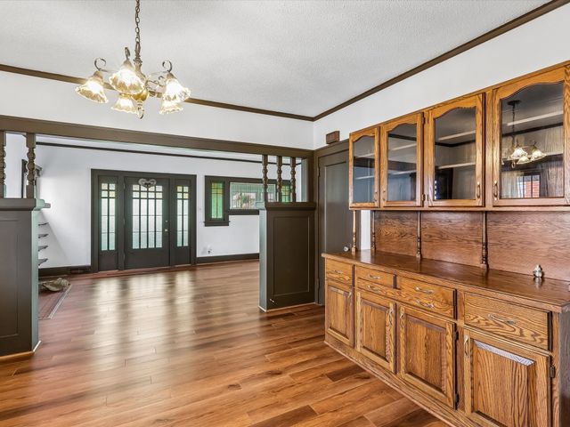4516 Boulevard Place, Des Moines, IA 50311