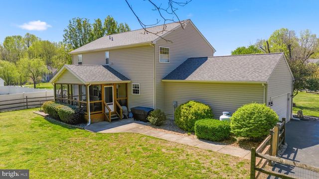 6826 ANDERSON CT, King George, VA 22485
