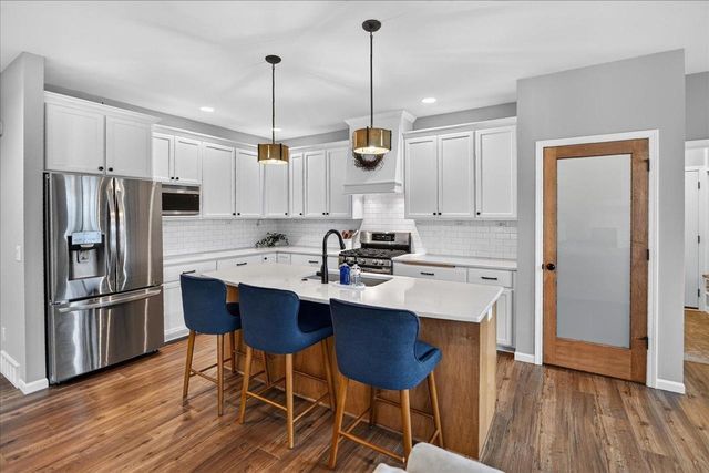 10016 Watts Road, Verona, WI 53593