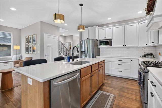 10016 Watts Road, Verona, WI 53593