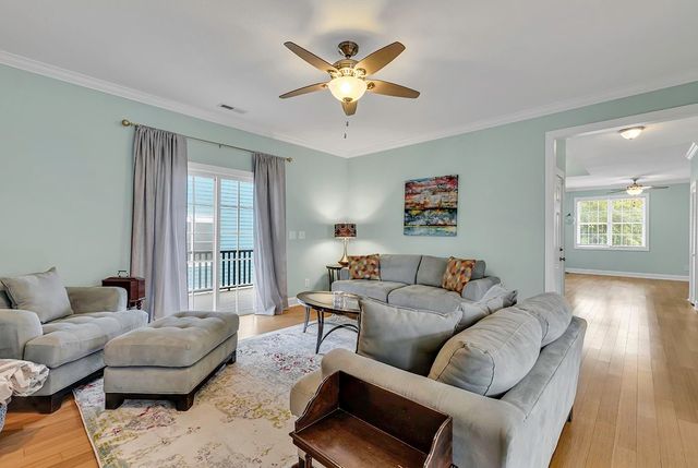 6 Cottage Dr., Murrells Inlet, SC 29576