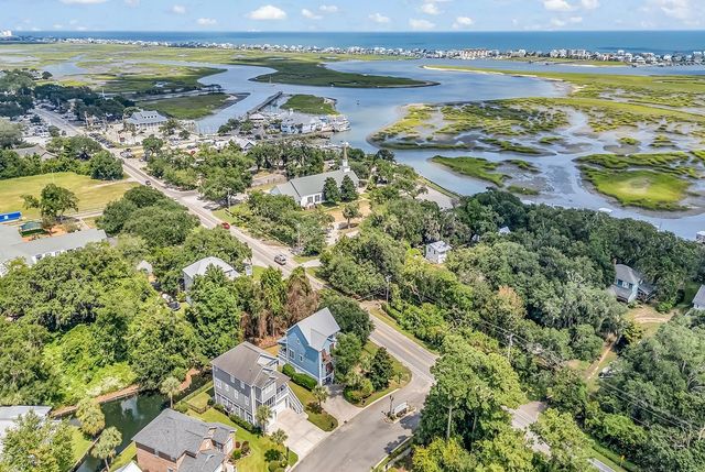6 Cottage Dr., Murrells Inlet, SC 29576