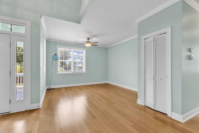 6 Cottage Dr., Murrells Inlet, SC 29576