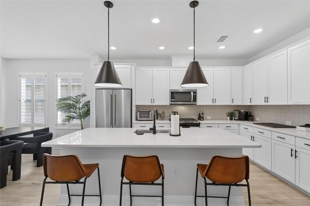 5451 DEL CORONADO DRIVE, Apollo Beach, FL 33572