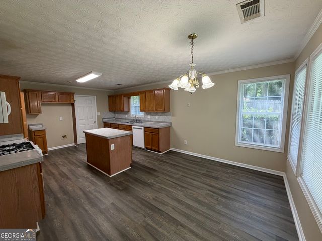 120 Park Place Court, Fayetteville, GA 30215