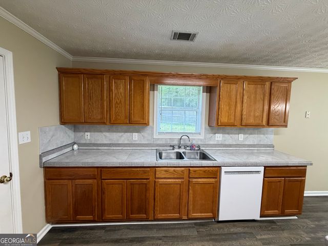 120 Park Place Court, Fayetteville, GA 30215