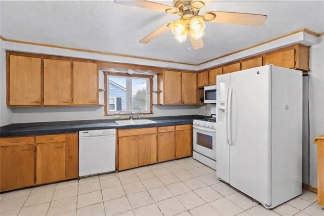 44 Charles Street, East Providence, RI 02914