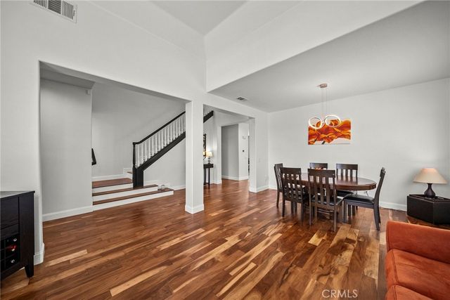 28502 Agajanian, Saugus, CA 91390