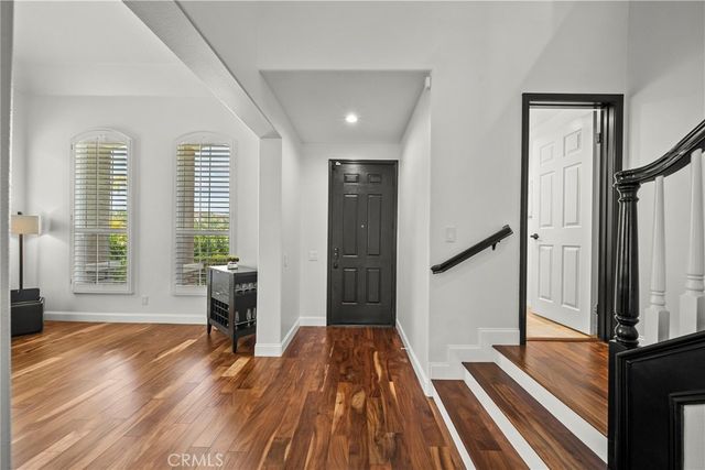 28502 Agajanian, Saugus, CA 91390